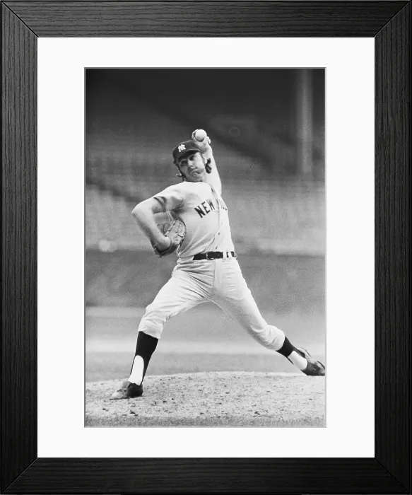 Framed Print : Sparky Lyle Pitching Framed Print : Sparky Lyle Pitching