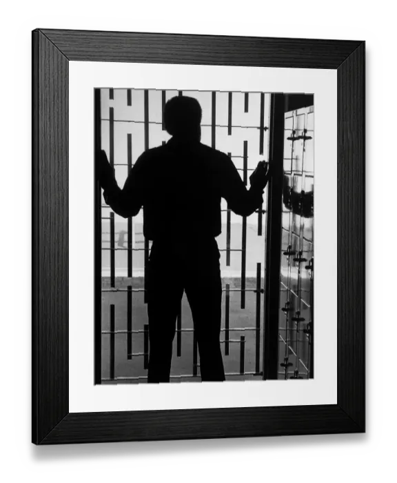 Framed Print : Ron Lyle. Silhoutte of Ron Lyle, heavyweight boxer Framed Print : Ron Lyle. Silhoutte of Ron Lyle, heavyweight boxer