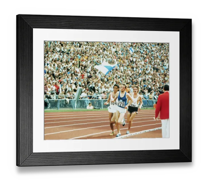 Framed Print : Runners Competing in Olympic Race Framed Print : Runners Competing in Olympic Race