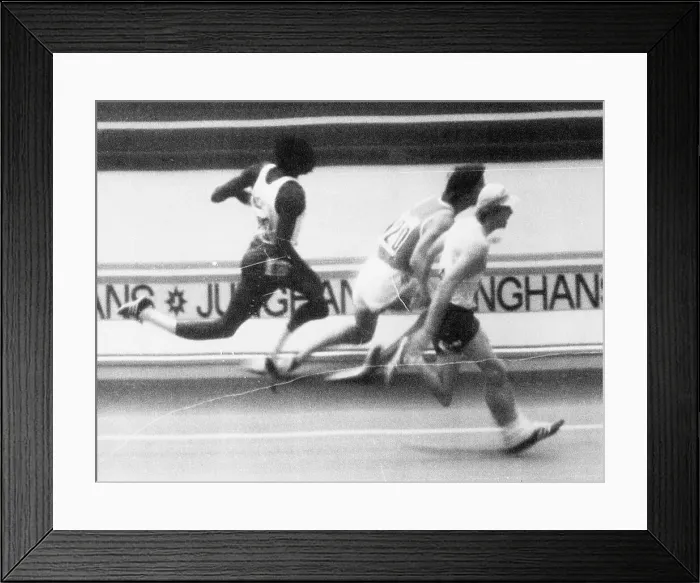 Framed Print : Dave Wottle Running to Finish Line Framed Print : Dave Wottle Running to Finish Line