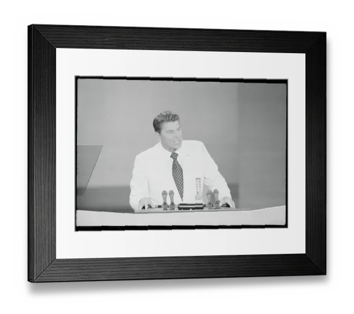 Framed Print : Ronald Reagan Delivering a Speech Framed Print : Ronald Reagan Delivering a Speech
