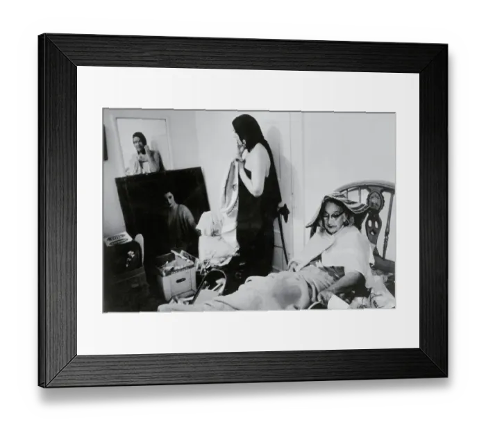 Framed Print : View of Edith Beale and Her Daughter in Their Mansion of Squalor Framed Print : View of Edith Beale and Her Daughter in Their Mansion of Squalor