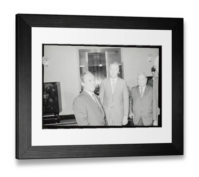 Framed Print : Nguyen Van Thieu and Spiro Agnew Framed Print : Nguyen Van Thieu and Spiro Agnew