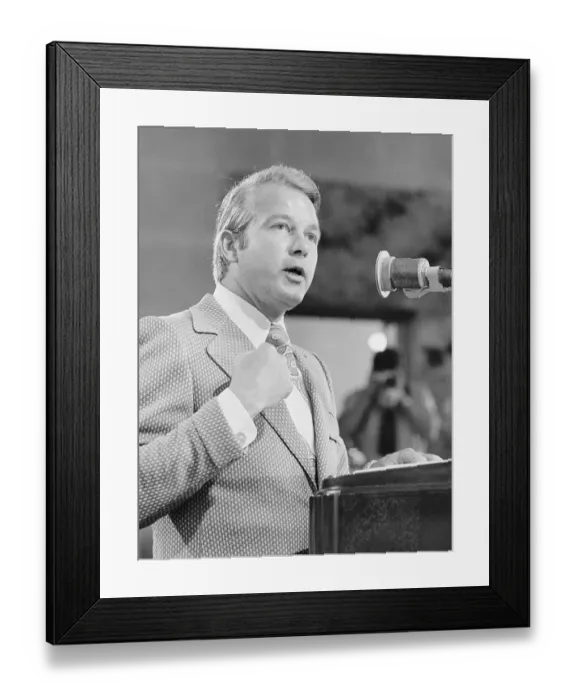Framed Print : Edwin Edwards Speaking to the Joint Session Framed Print : Edwin Edwards Speaking to the Joint Session