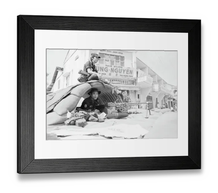 Framed Print : South Vietnamese Troops Man Their Weapons Framed Print : South Vietnamese Troops Man Their Weapons