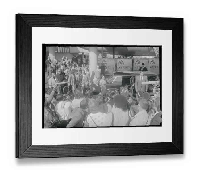Framed Print : Newsmen Photographing Charlie Chaplin Framed Print : Newsmen Photographing Charlie Chaplin