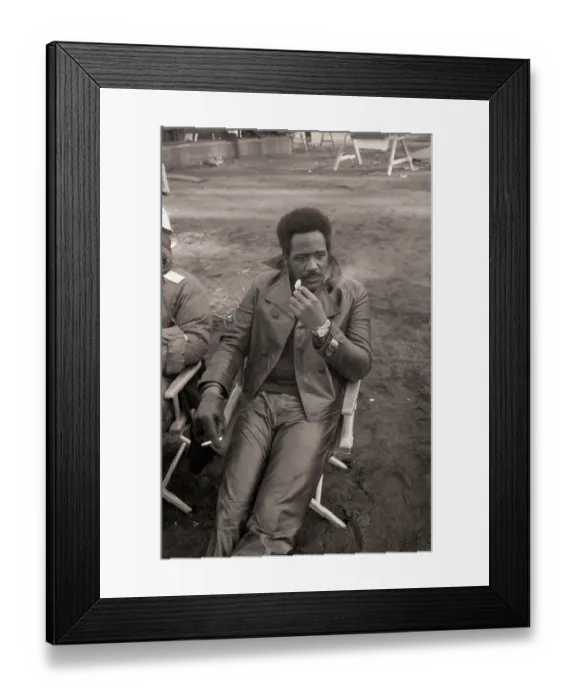Framed Print : Richard Roundtree Framed Print : Richard Roundtree