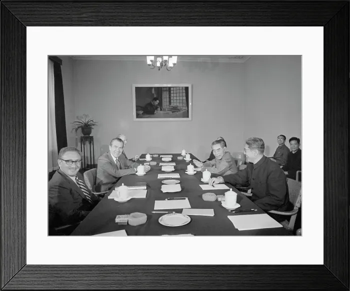 Framed Print : Nixon, Mao Tse-Tung, Others At Table