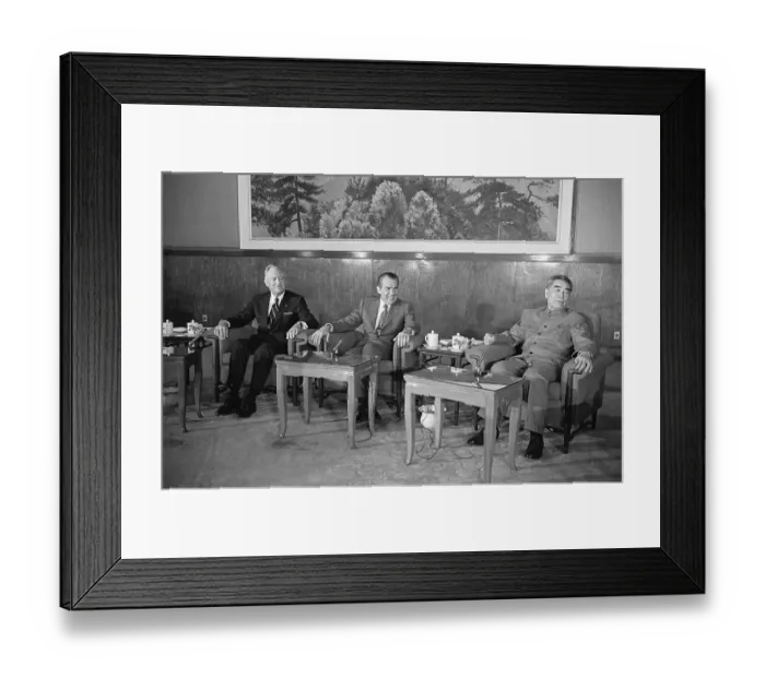 Framed Print : Meetings Between Nixon and Chou Framed Print : Meetings Between Nixon and Chou