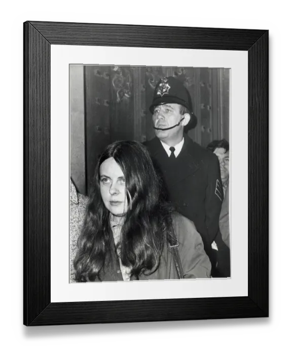 Framed Print : Bernadette Devlin with Policeman Framed Print : Bernadette Devlin with Policeman
