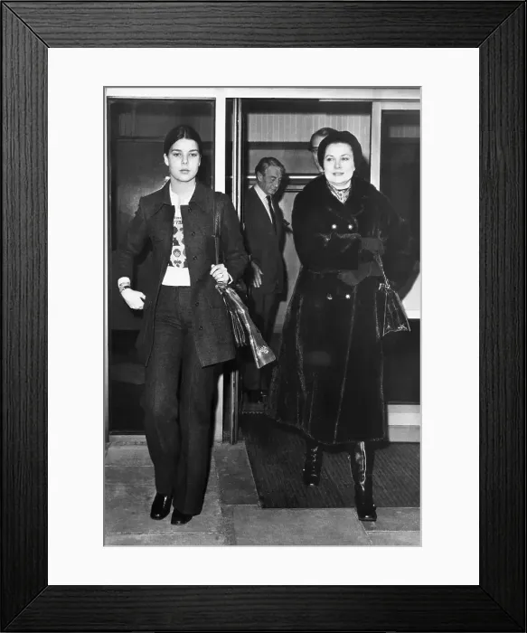 Framed Print : Grace Kelly with Princess Caroline Framed Print : Grace Kelly with Princess Caroline