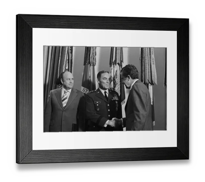 Framed Print : Richard Nixon shaking Alexander Haig's Hand Framed Print : Richard Nixon shaking Alexander Haig's Hand