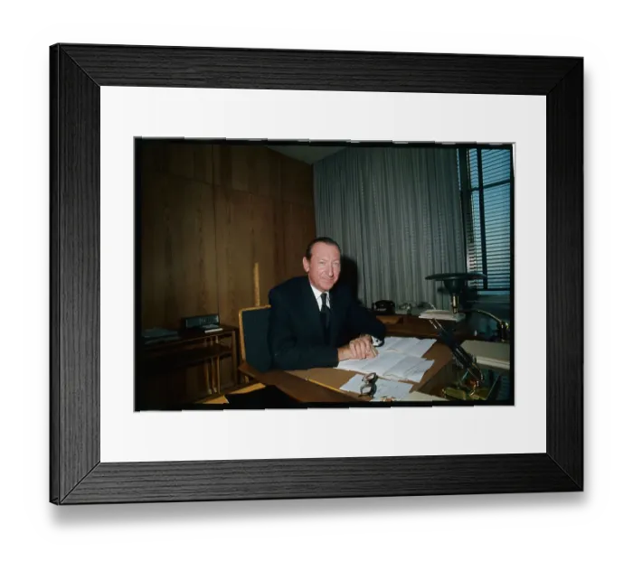 Framed Print : Portrait of Kurt Waldheim Framed Print : Portrait of Kurt Waldheim
