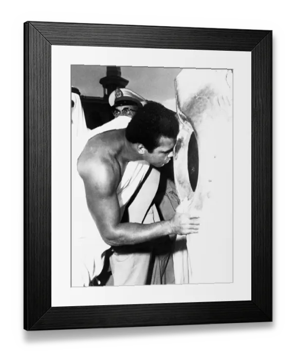 Framed Print : Muhammad Ali Kissing Holy Black Stone