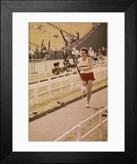 Framed Print : Bob Seagren Attempting Pole Vault Framed Print : Bob Seagren Attempting Pole Vault