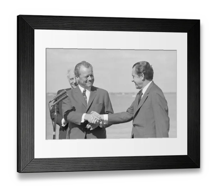 Framed Print : Willy Brandt and Richard Nixon Shaking Hands Framed Print : Willy Brandt and Richard Nixon Shaking Hands