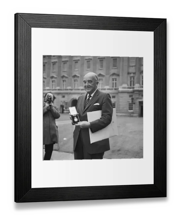 Framed Print : Dr. Charles Best, Discoverer Of Insulin