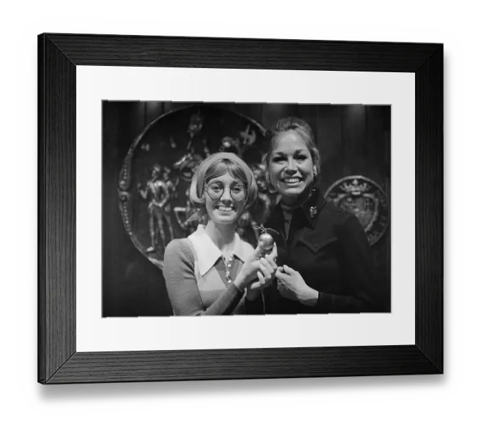 Framed Print : Portrait of Mary Tyler Moore and Sandy Duncan Framed Print : Portrait of Mary Tyler Moore and Sandy Duncan