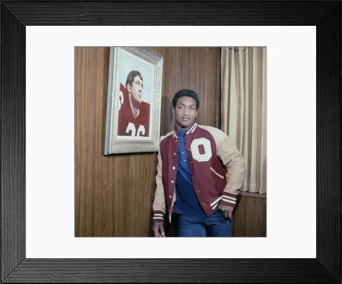 Framed Print : Greg Pruitt Framed Print : Greg Pruitt