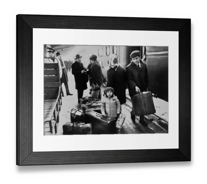 Framed Print : Soviet Jews Arriving At Vienna Station Framed Print : Soviet Jews Arriving At Vienna Station
