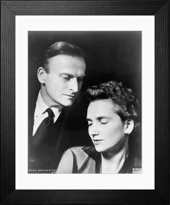 Framed Print : Portrait of Yehudi and Hephzibah Menuhin Framed Print : Portrait of Yehudi and Hephzibah Menuhin