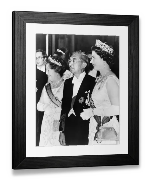 Framed Print : Queen Elizabeth II with Emperor and Empress Framed Print : Queen Elizabeth II with Emperor and Empress