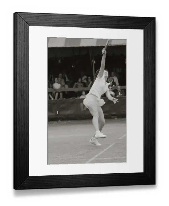 Framed Print : Billie Jean King Serving Tennis Ball to Chris Evert Framed Print : Billie Jean King Serving Tennis Ball to Chris Evert