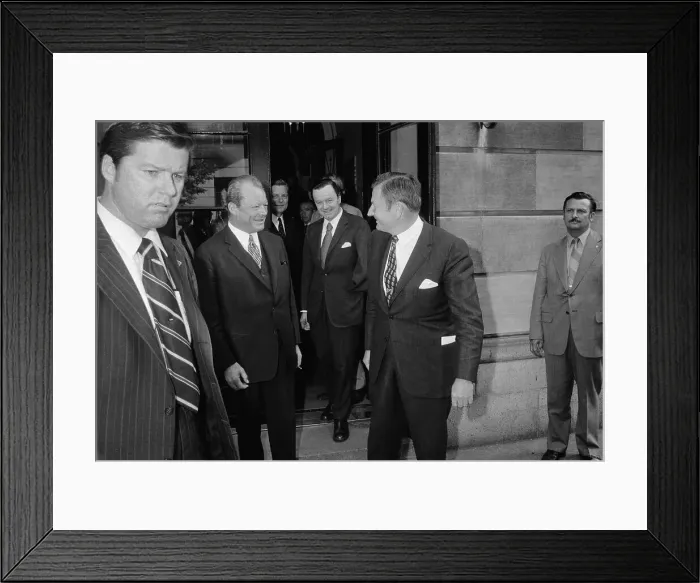 Framed Print : Willy Brandt and David Rockefeller Saying Goodbye Framed Print : Willy Brandt and David Rockefeller Saying Goodbye
