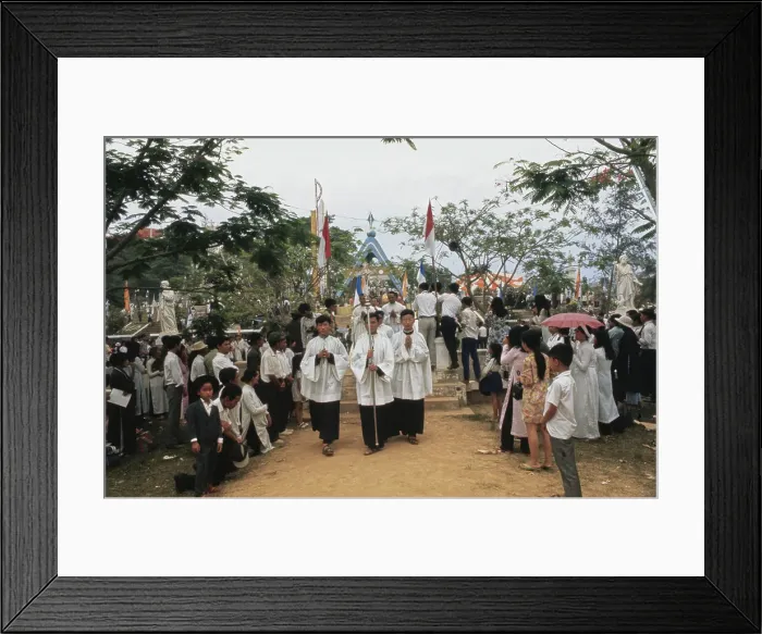 Framed Print : Shrine Of The Virgin Mary Pilgrims, Tra Kieu Framed Print : Shrine Of The Virgin Mary Pilgrims, Tra Kieu