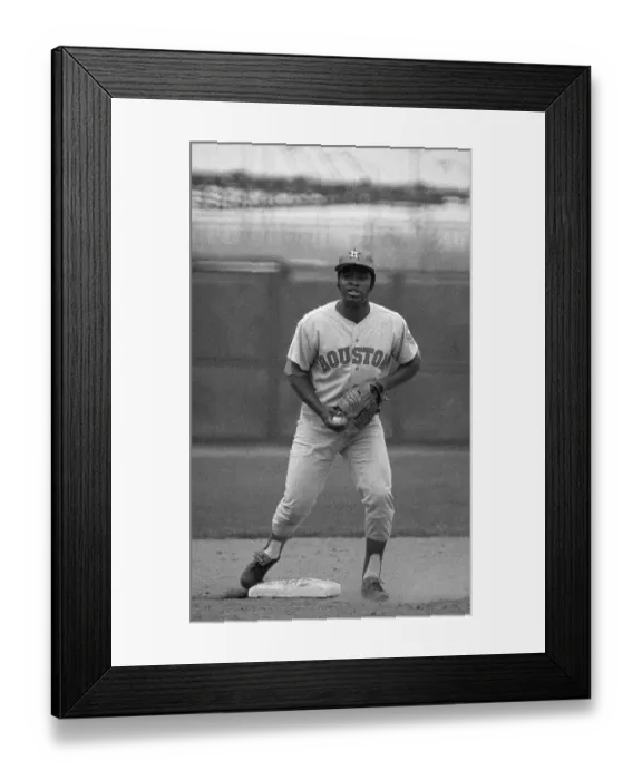 Framed Print : Joe Morgan In Action Fielding Framed Print : Joe Morgan In Action Fielding