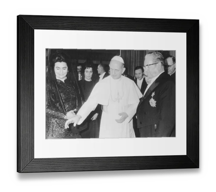 Framed Print : Josip Broz Tito Meeting with Pope Paul VI Framed Print : Josip Broz Tito Meeting with Pope Paul VI