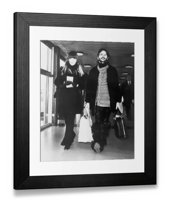 Framed Print : Ringo Starr Walking with Wife Maureen Starkey Framed Print : Ringo Starr Walking with Wife Maureen Starkey