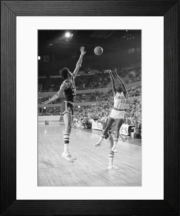 Framed Print : Kareem Abdul Jabbar About to Block Shot Framed Print : Kareem Abdul Jabbar About to Block Shot