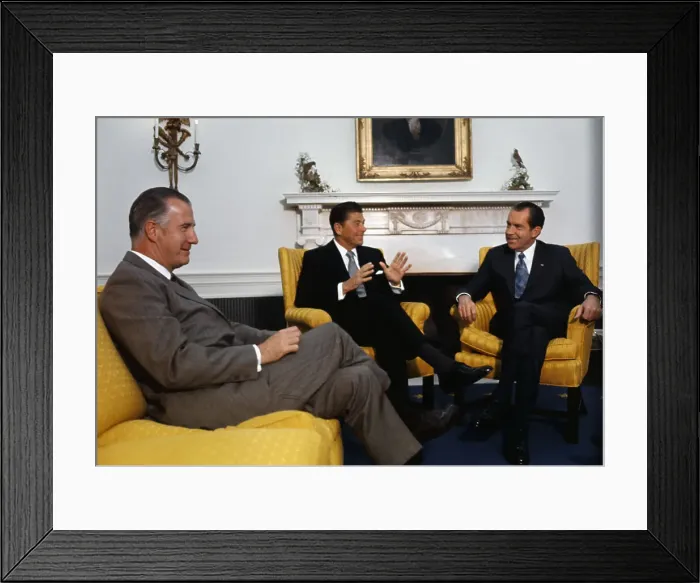 Framed Print : Ronald Reagan Meeting with President Nixon and Spiro Agnew Framed Print : Ronald Reagan Meeting with President Nixon and Spiro Agnew