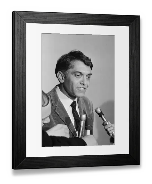Framed Print : Eqbal Ahmad Talking to Newsmen Framed Print : Eqbal Ahmad Talking to Newsmen