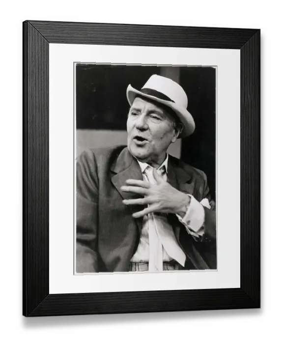 Framed Print : Sir Ralph Richardson Framed Print : Sir Ralph Richardson