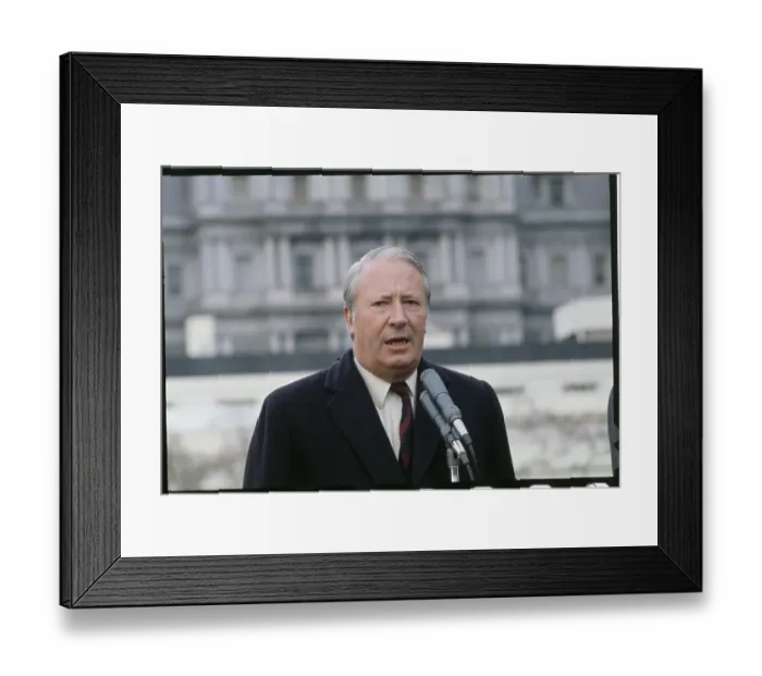 Framed Print : Richard Nixon and Edward Heath Framed Print : Richard Nixon and Edward Heath