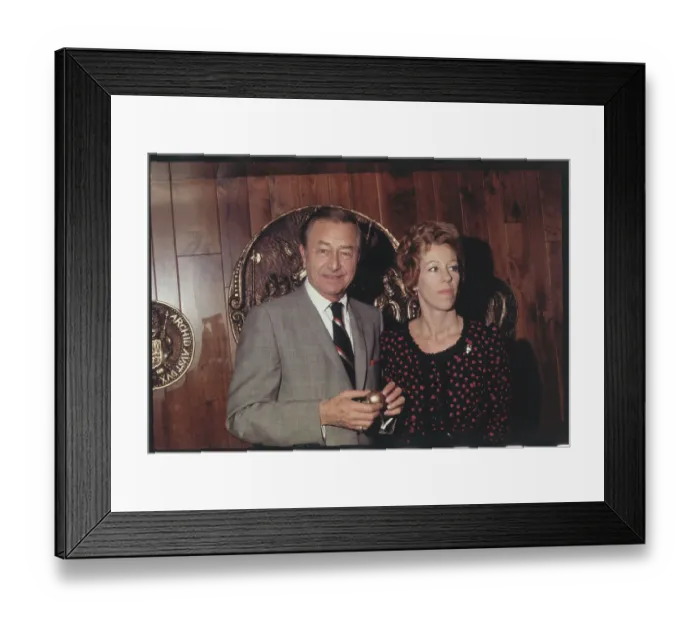 Framed Print : Carol Burnett with Robert Young Framed Print : Carol Burnett with Robert Young