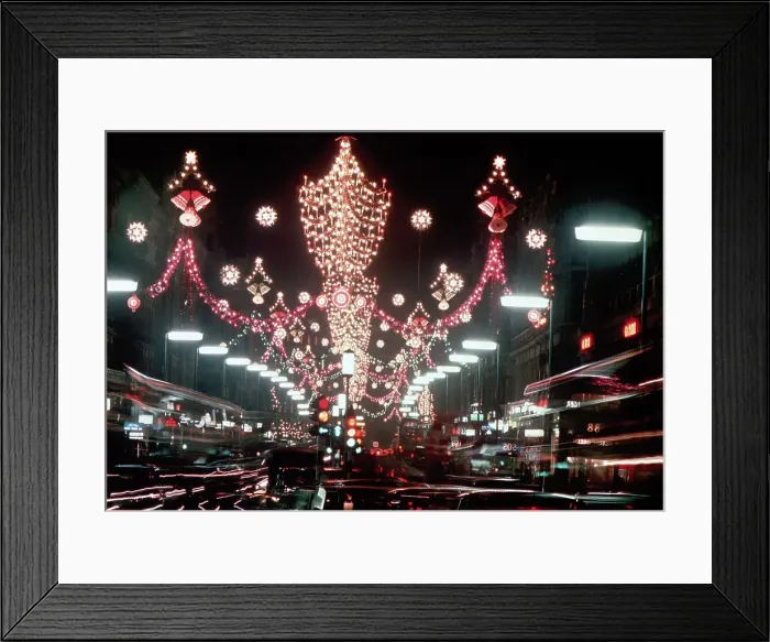 Framed Print : Christmas Lights on Oxford Street Framed Print : Christmas Lights on Oxford Street