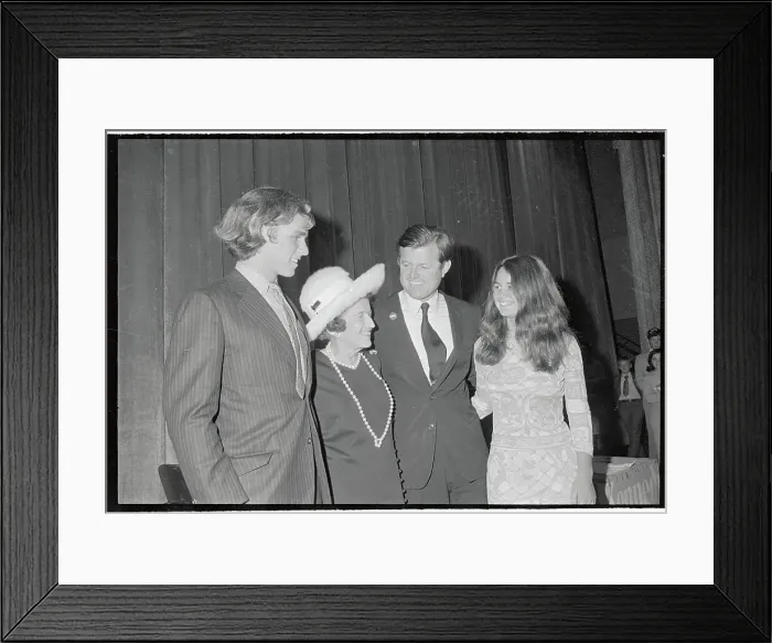 Framed Print : Edward M. Kennedy Conversing With His Family Framed Print : Edward M. Kennedy Conversing With His Family