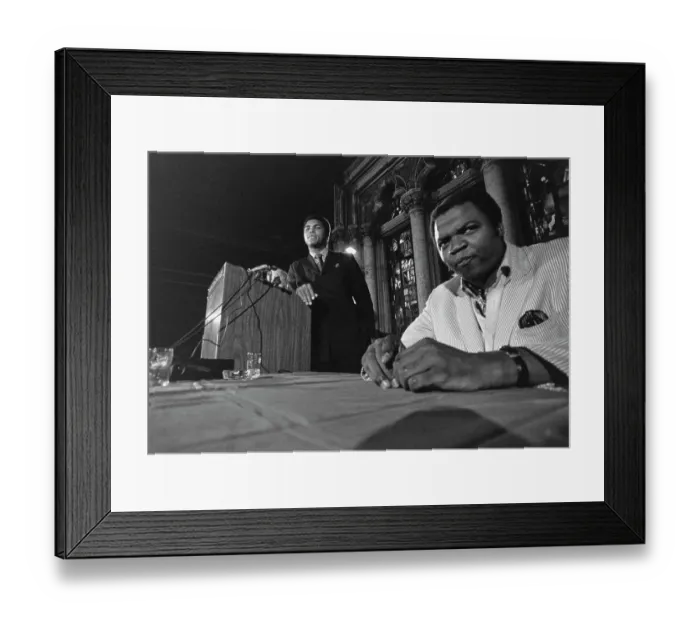 Framed Print : Muhammad Ali And Drew Brown Framed Print : Muhammad Ali And Drew Brown