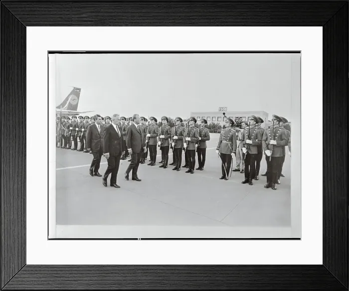 Framed Print : Willy Brandt and Alexei Kosygin Framed Print : Willy Brandt and Alexei Kosygin