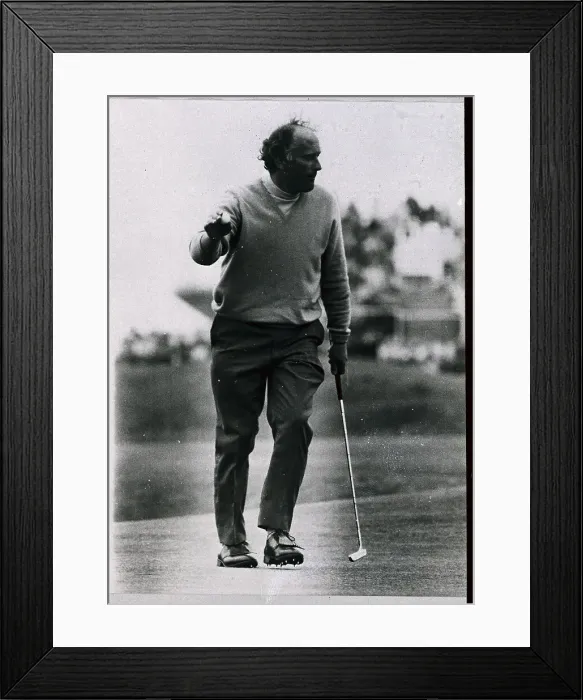 Framed Print : Neil Coles Acknowledging Applause Framed Print : Neil Coles Acknowledging Applause