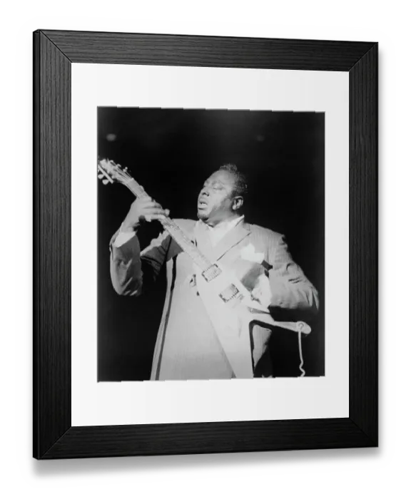 Framed Print : Jazz Musician Albert King Playing Gibson Flying V Guitar Framed Print : Jazz Musician Albert King Playing Gibson Flying V Guitar