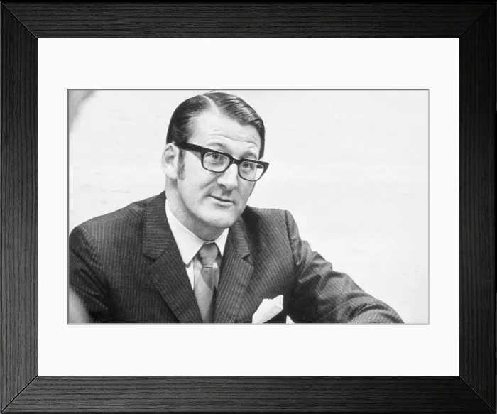 Framed Print : Alan Eagleson Framed Print : Alan Eagleson