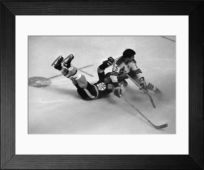 Framed Print : Jim Neilson Laying Out Bobby Orr Framed Print : Jim Neilson Laying Out Bobby Orr