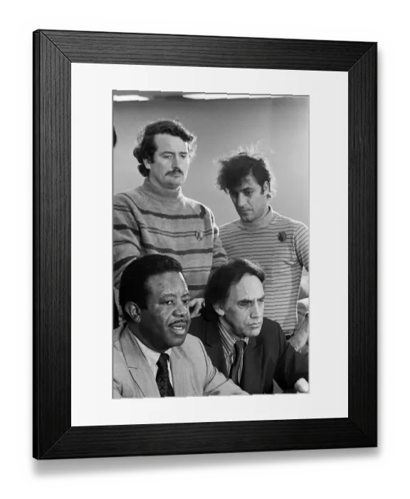 Framed Print : Ralph Abernathy Speaks with William Kuntsler Framed Print : Ralph Abernathy Speaks with William Kuntsler