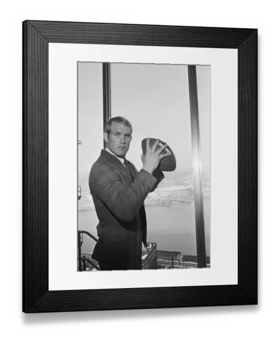 Framed Print : Terry Bradshaw Holding Football Framed Print : Terry Bradshaw Holding Football