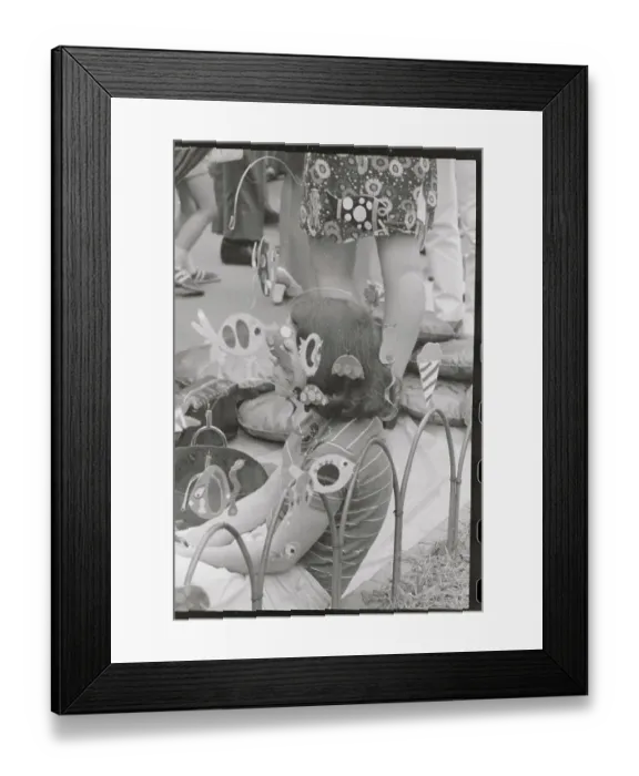 Framed Print : Hippie Sitting with Handicrafts in Sao Paulo Framed Print : Hippie Sitting with Handicrafts in Sao Paulo