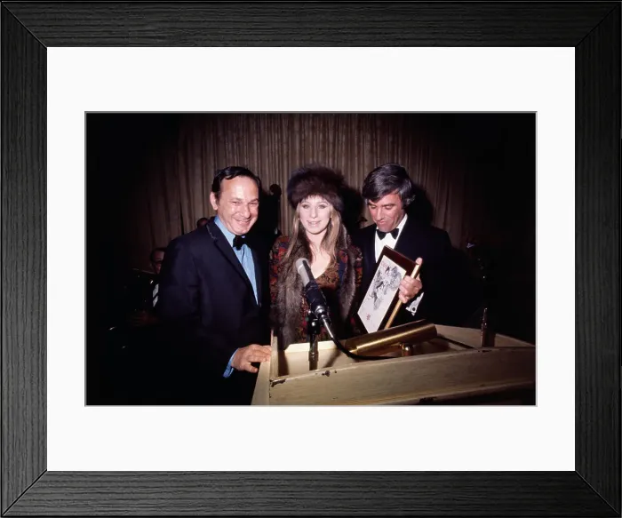 Framed Print : Barbra Streisand at the Cue Magazine Awards Framed Print : Barbra Streisand at the Cue Magazine Awards